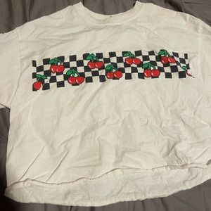 Women’s cropped cherry shirt